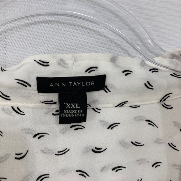 Ann Taylor  XXL Black White Polka Dot Soft Flowy Long Sleeve Button Up Office - Picture 2 of 9